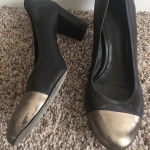 TORY BURCH Black Leather Pumps Sz 9M